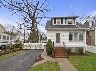 127 Westwood Rd, Medford, MA 02155