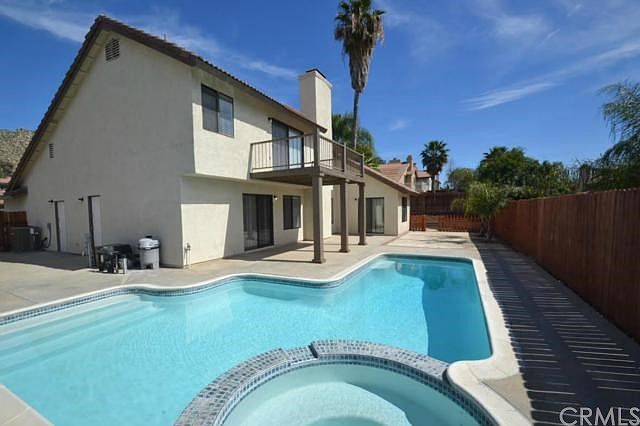 2nd image of 25561 San Antonio St