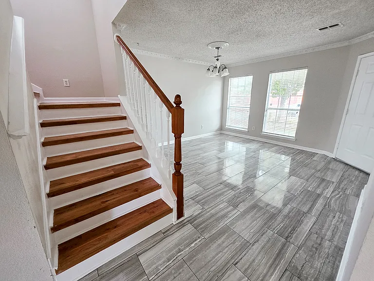 8309 Toler Trl — Photo 5