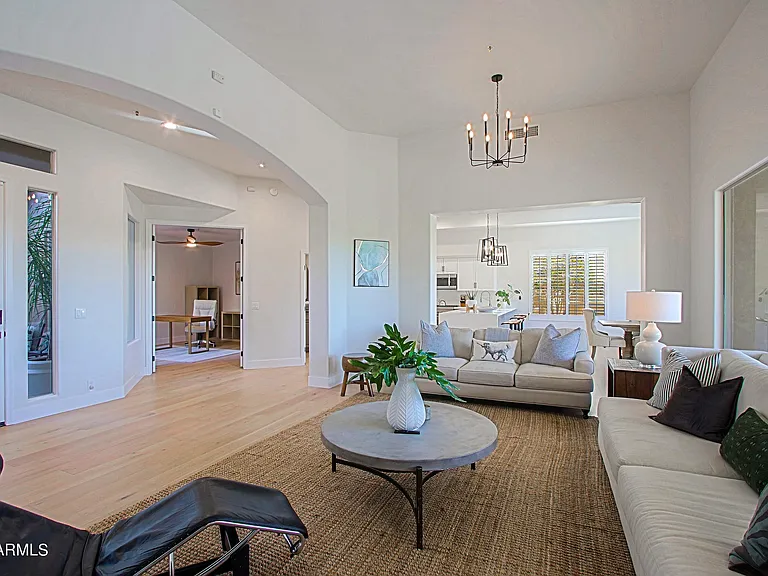 6884 E Amber Sun Dr — Photo 7