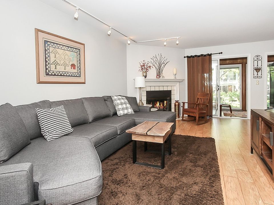 1002 Butternut Ln APT B, Mount Prospect, IL 60056 Zillow
