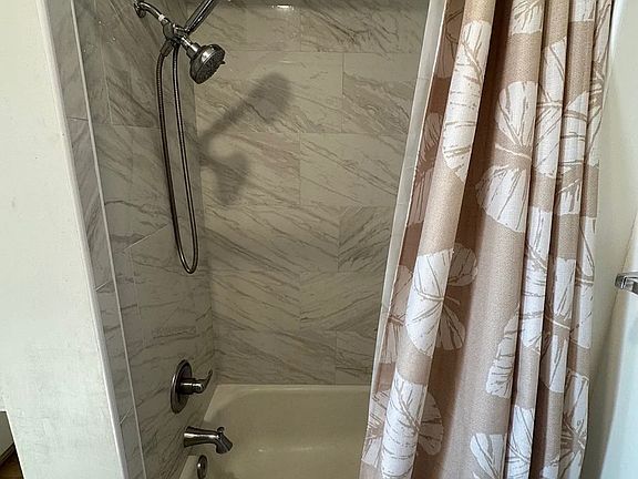5th image of 3111 Pualei Cir APT 203
