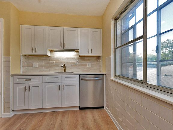 2nd image of 6925 Clifton Ave #2N