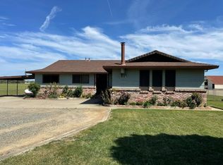 8565 Bader Rd, Elk Grove, CA 95624