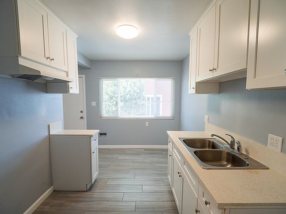 4th image of 1300 W 134th St #2