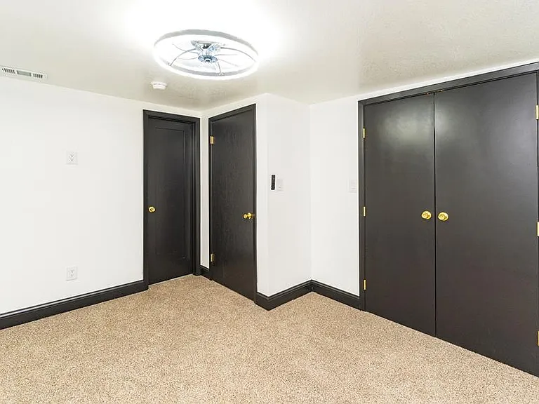 4209 Redbud Ave — Photo 23