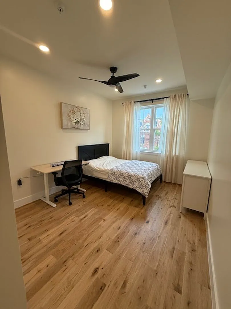 Building Photo - 4029 Powelton Ave