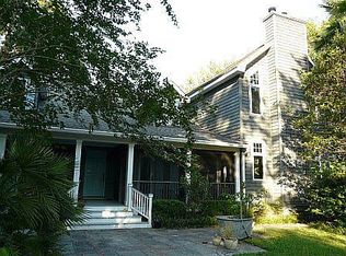 718 Royall Ave, Mount Pleasant, SC 29464