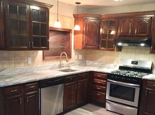 1322 Saint Mark Dr, Glendora, NJ 08029