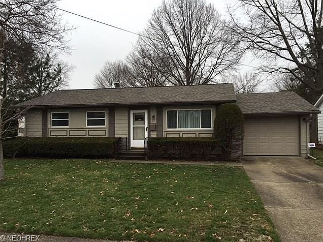 1st image of 811 Chelsea Dr