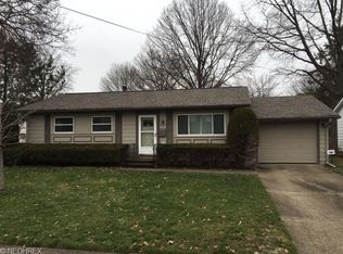 811 Chelsea Dr, Dover, OH 44622