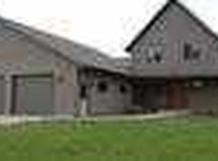 S12939 Ivy Ln, Spring Green, WI 53588