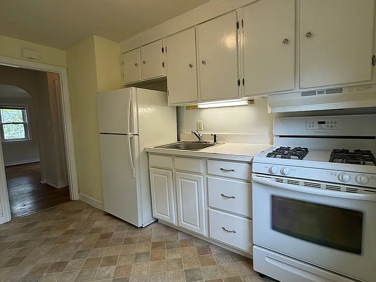 212 Manheim Ave #2A — Photo 7