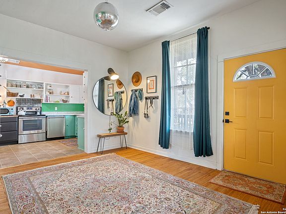 4th image of 9227 Marlin Drive