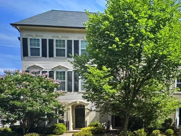 224 Shields Rd, Stafford, VA 22554
