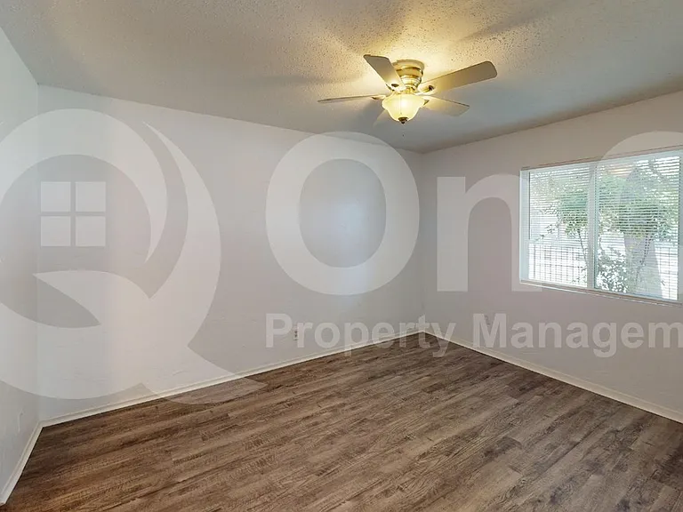 7431 Holly Hill Dr #102 — Photo 7