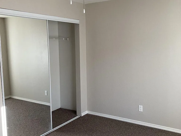7405 Charmant Dr #2004 — Photo 18