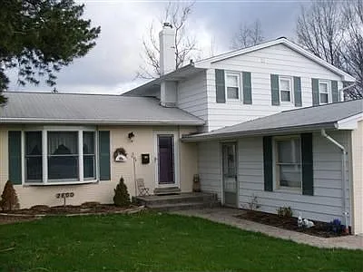 2600 Augustine Dr photo 1