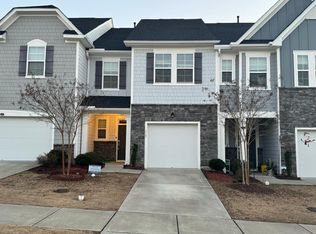 512 Catalina Grande Dr, Cary, NC 27519