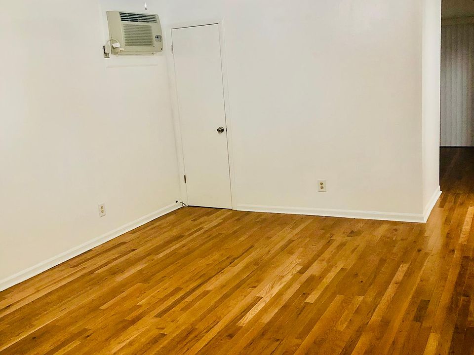 1st image of 253-259 Mohawk Dr #253