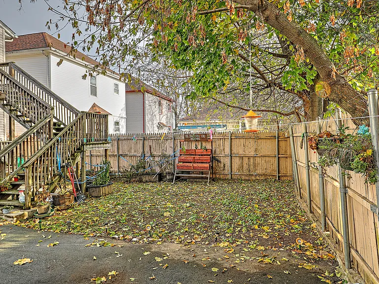 164 Dora St #2 — Photo 3