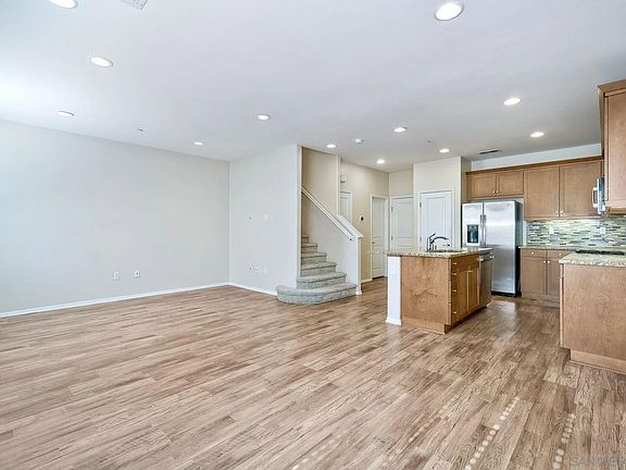 5th image of 1780 Saltaire Pl Unit 11