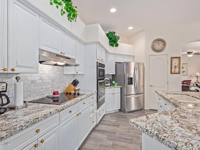 7979 E Princess Dr #15 — Photo 7
