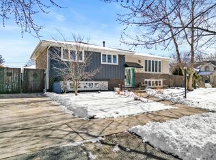 8849 Nashville Ave, Oak Lawn, IL