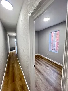 747 E Locust Ave — Photo 15