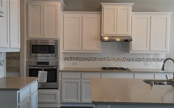 4th image of 3705 Trinidad Dr