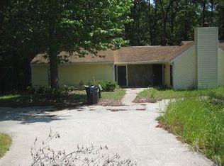 302 Freedom Ct, Jonesboro, GA 30238