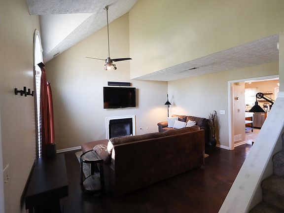 3rd image of 3100 Navajo Ct