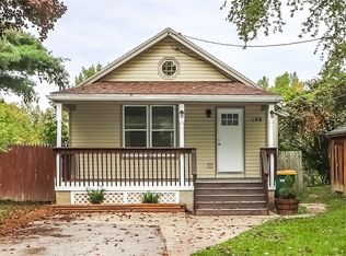 198 River Meadow Dr, Rochester, NY 14623
