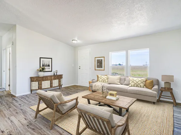 65 Sorrel Ave, Moriarty, NM 87035