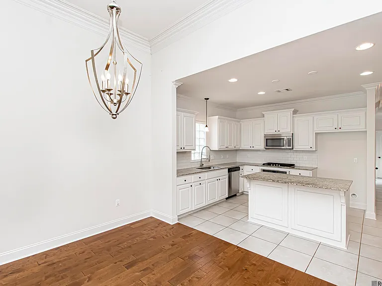 3037 Hudson Park Dr — Photo 5