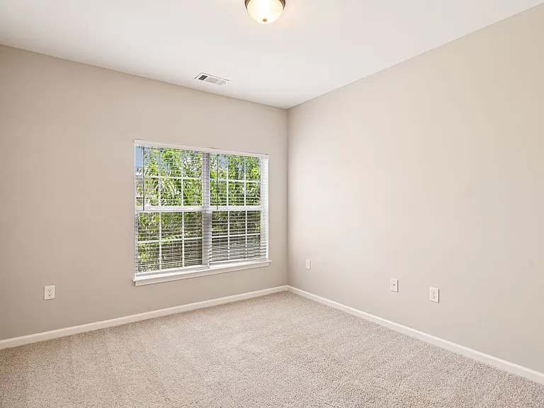 Cumberland Trace Village Apartments — Photo 42