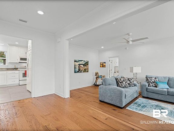 5th image of 2331 Ila Dr