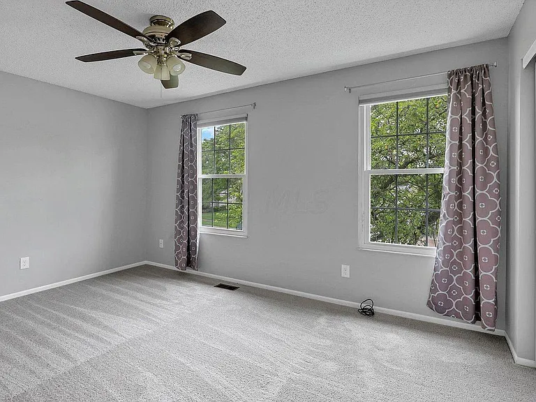 3124 Castlebrook Ave — Photo 8