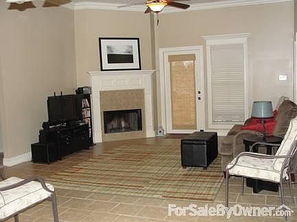 4th image of 609 Copper Meadows Blvd