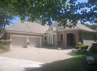 4701 N Holly Ct, Kansas City, MO 64116