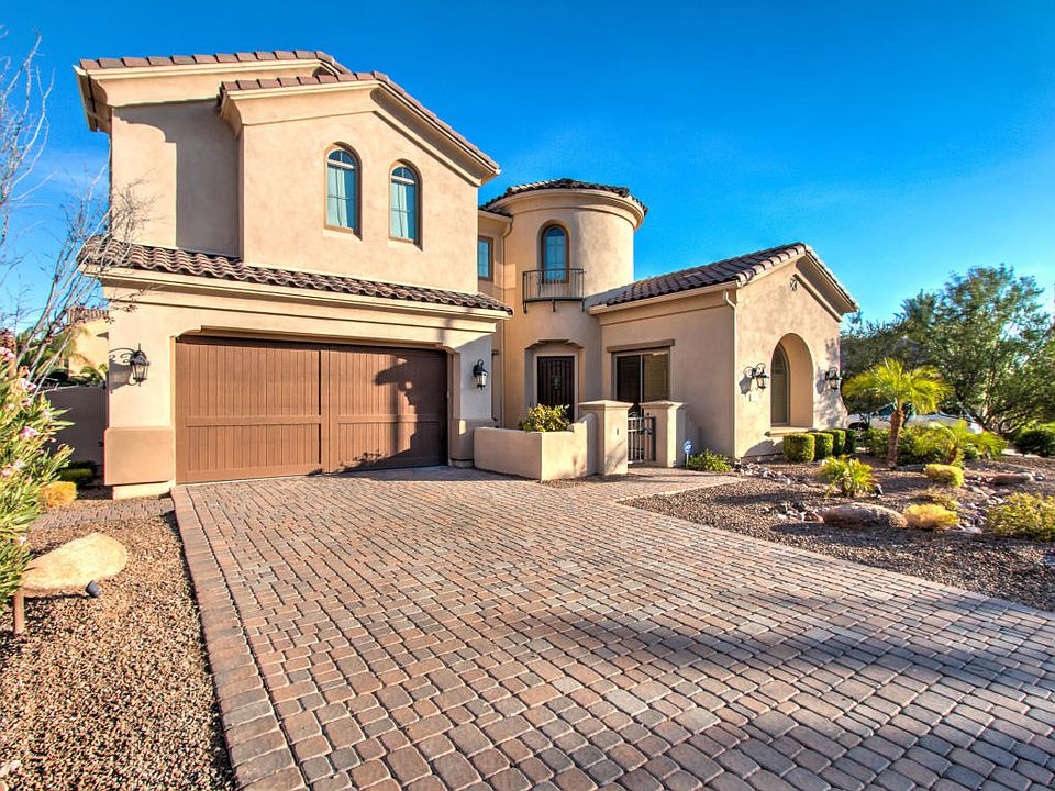 1st image of 151 W Coconino Pl