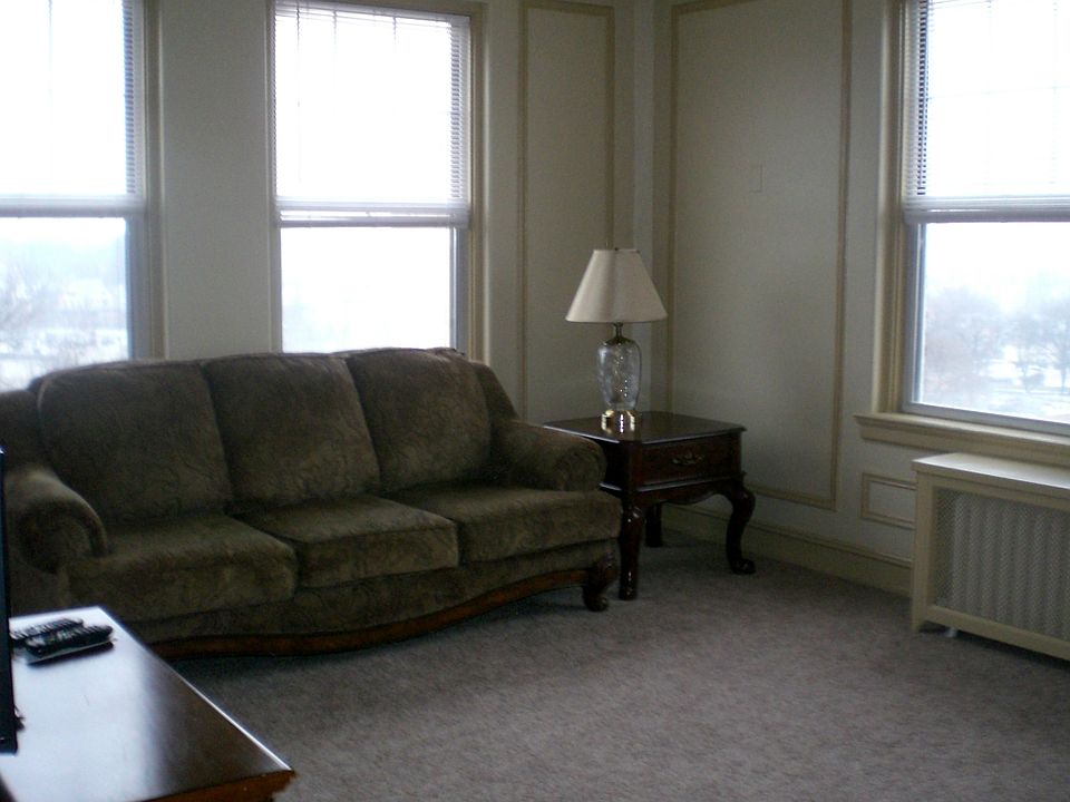 1st image of 142 23rd St APT 803