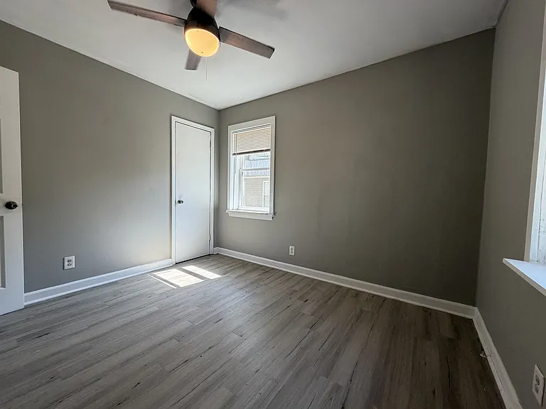 932 Wainwright Ave #1 — Photo 7