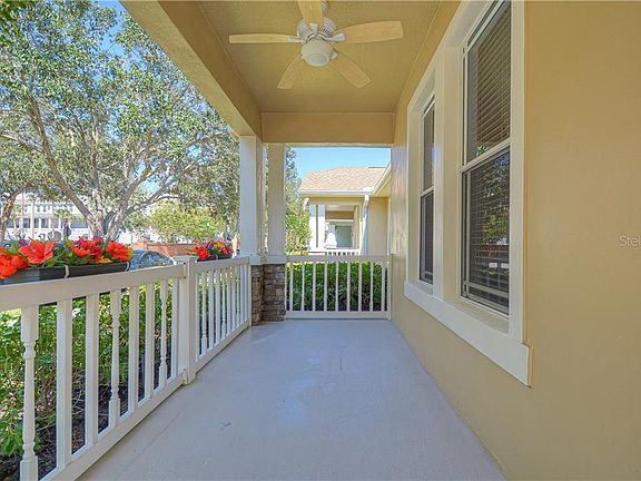 4th image of 9808 Royce Dr