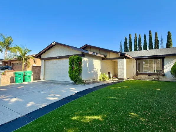 7667 Acama St, San Diego, CA 92126