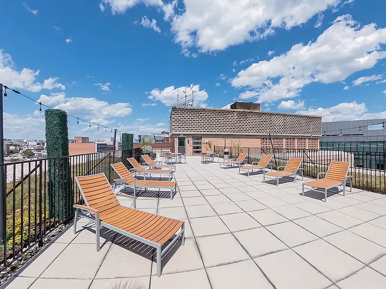 1255 New Hampshire Ave NW — Photo 71