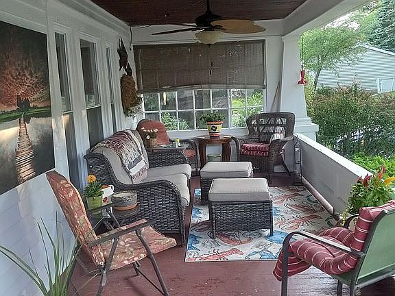2nd image of 37 Lawrence Ave
