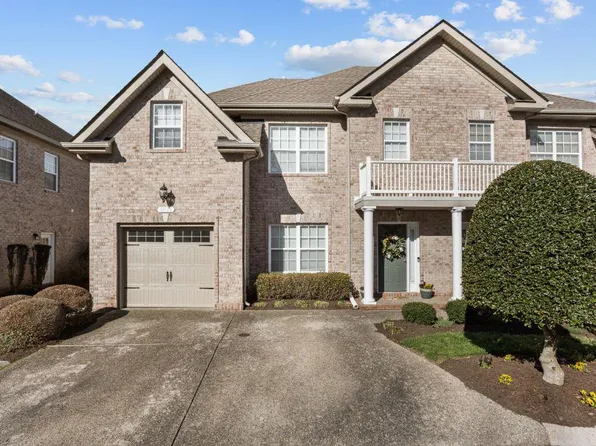 1025 Horton Pl, Virginia Beach, VA 23454