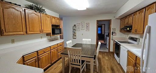 5th image of 887 Camden Rd