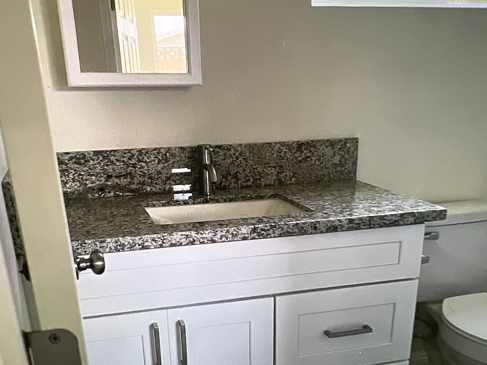 2nd image of 6804 Bestel Ave